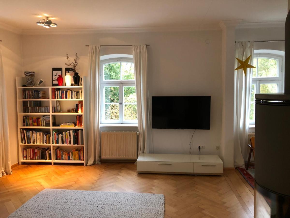 Haus Mit Geschichte In Maehring Apartment Luaran gambar